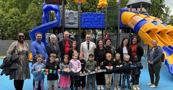 Une cure de rajeunissement pour la cour de l’école Saint-David