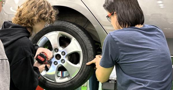 Plus de 1 250 élèves découvrent les programmes offerts par la formation professionnelle